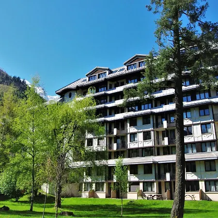 Apartment Le Chamois Blanc-3 By Interhome